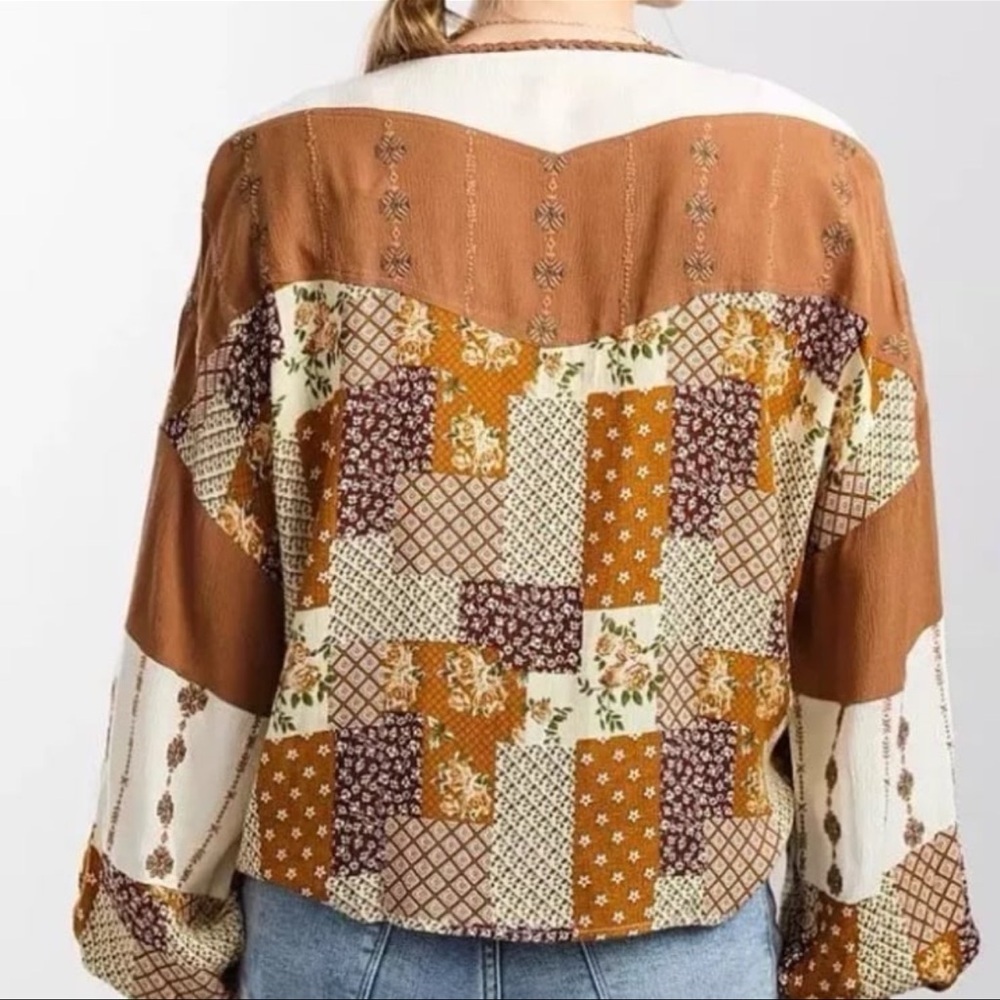 Miss Me Women's Bohemian Patchwork Peasant Lace-Up V-neck Blouse Size L … - Picture 2 of 10